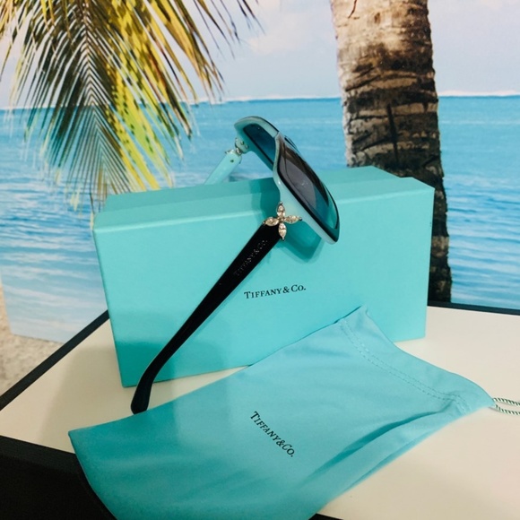 Tiffany sunglasses - Picture 2 of 3